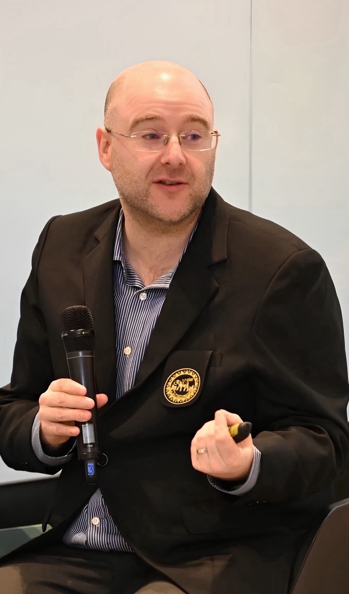 Assoc. Prof. Gareth Ross 