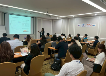 LINE_ALBUM_PPC-SYM2025_251117_126