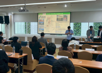 LINE_ALBUM_PPC-SYM2025_251117_253